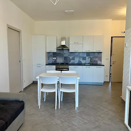 Διαμέρισμα Casa Maestrale - Elegante Con Balcone Vista Mare Finale Ligure