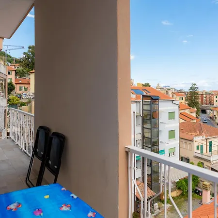 Διαμέρισμα Casa Maestrale - Elegante Con Balcone Vista Mare Finale Ligure